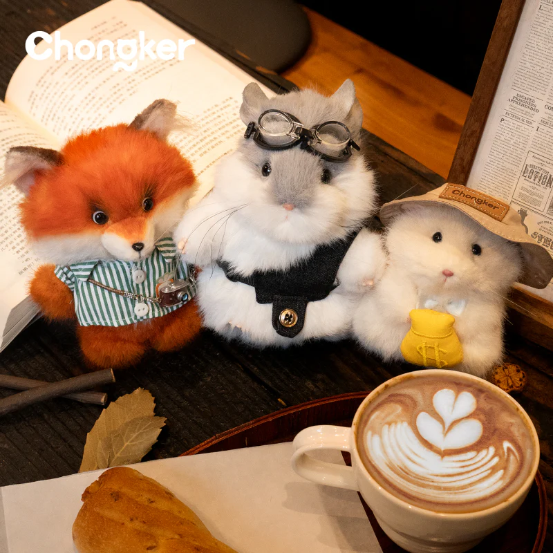 Red Fox Charm Keychain Pendant - Image 2